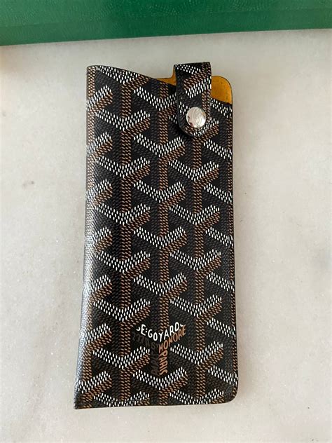 goyard sunglasses case|where can you buy goyard.